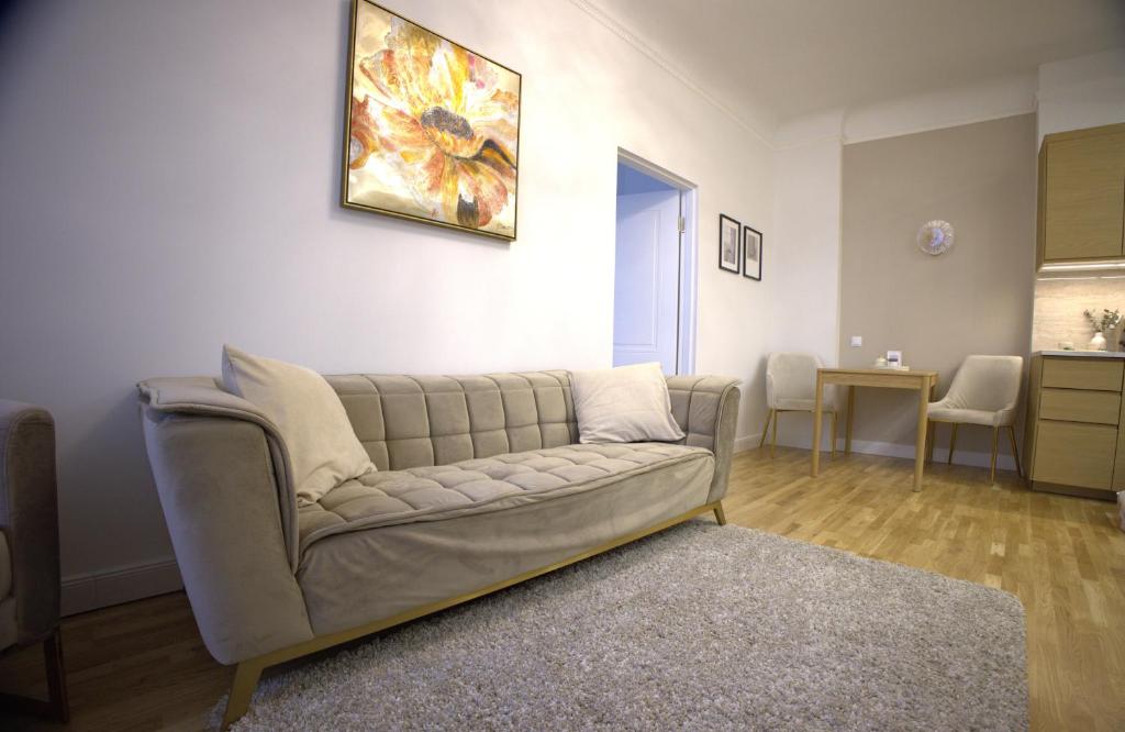 Cozy Riga center apartment next to Old Town, Rīga (updated prices 2026)