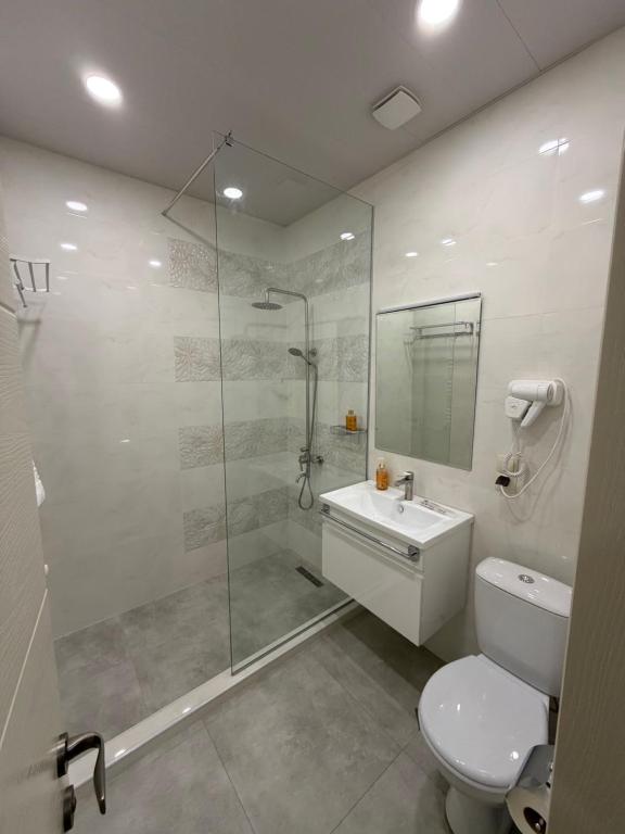 لابی و فضای عمومی Hotel Warm Stay - تصویر ۵