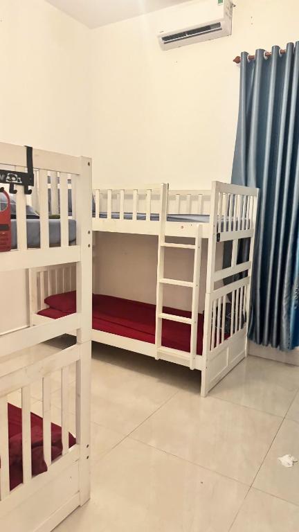 Hiếu Sang 68 Harbour View Family Hotel & Villa Bến Tàu Rạch Giá - Etagenbett Im Gemischten Schlafsaal