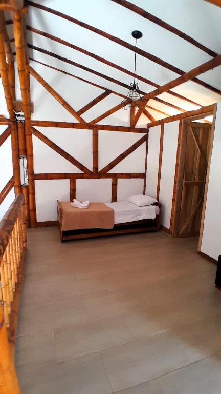 Apto/cabaña naranja