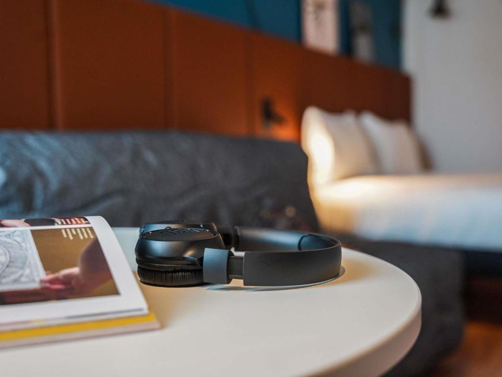 ibis Bayeux Port En Bessin - Habitación Estándar Con Cama Doble Y Sofá Doble