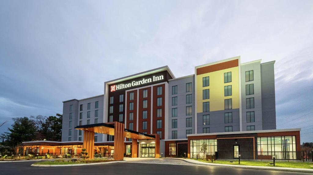 a rendering of the hilton hampton inn at Hilton Garden Inn Knoxville Papermill Drive, Tn in Knoxville