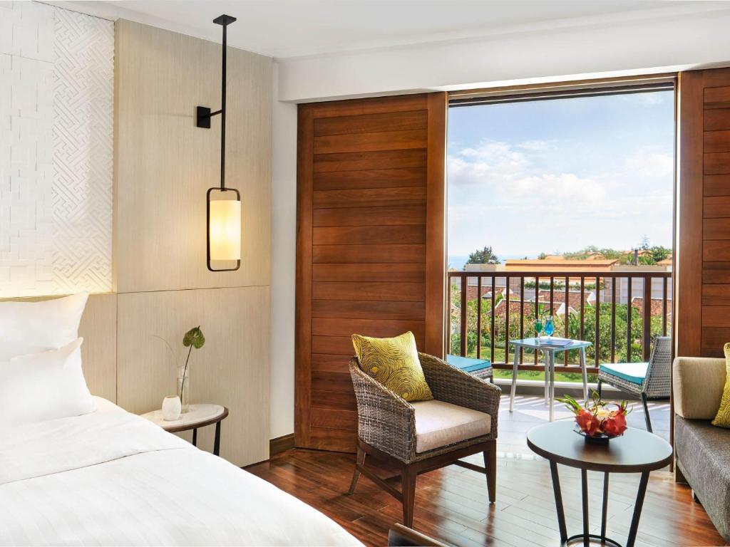Phòng Deluxe có giường cỡ Queen Nhìn ra Đại dương