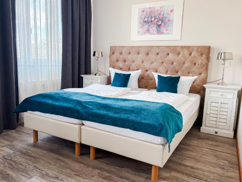Hoteltow - Housity