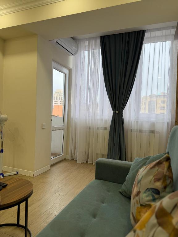 لابی و فضای عمومی Apartment in Yerevan City Center, Pushkin - تصویر ۵
