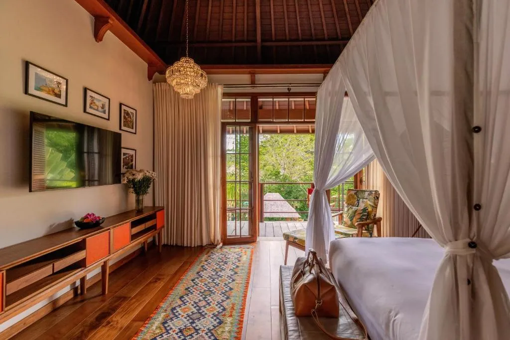 Prestige Balcony Suite