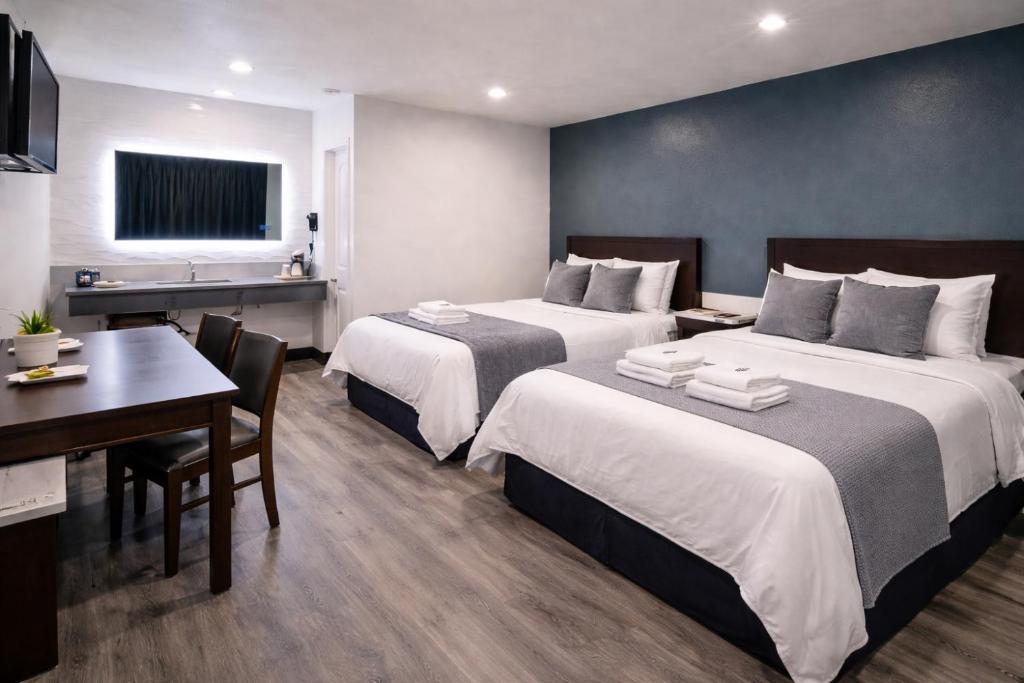 Motel Moonlight - Habitación Doble Con Dos Camas Dobles