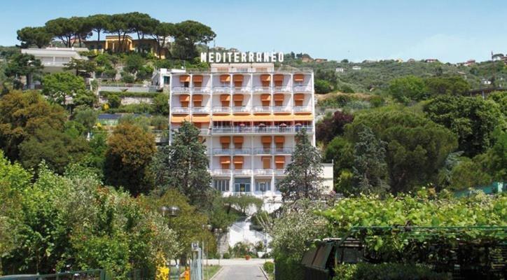 Hotel Mediterraneo, Cavi di Lavagna – Prezzi aggiornati per il 2024