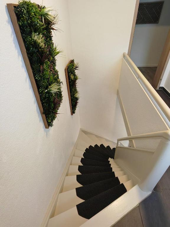 NEU Monteurhaus und Ferienhaus 5 Betten Parkplatz 24h Checkin - Three-Bedroom House