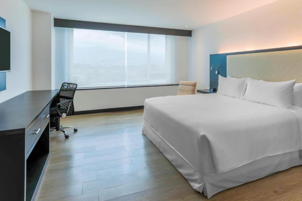 Four Points by Sheraton Cuenca - King Room