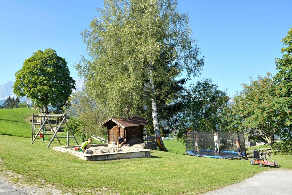 Vonkajšia záhrada v ubytovaní Urlpoldhof