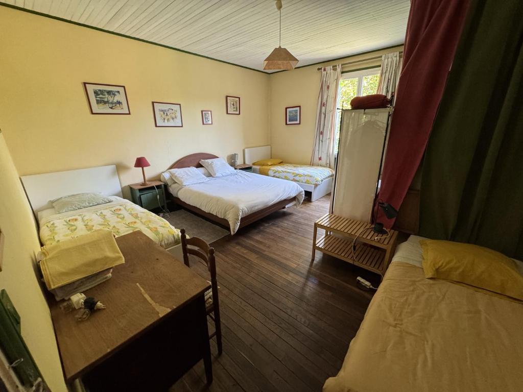 Le Vélo Vert - Habitación Familiar Con Vista Al Jardín