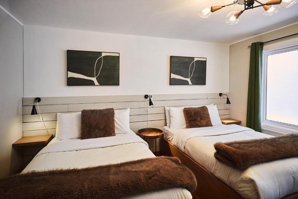 Motel Boutique Hygge - anciennement Aux Portes du Soleil - Quarto Duplo Pequeno Com Duas Camas De Casal