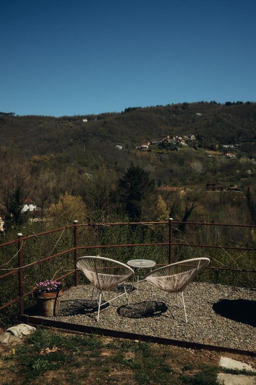 Le Case di Rosie, Tuscan Mountain View apartment, Pool