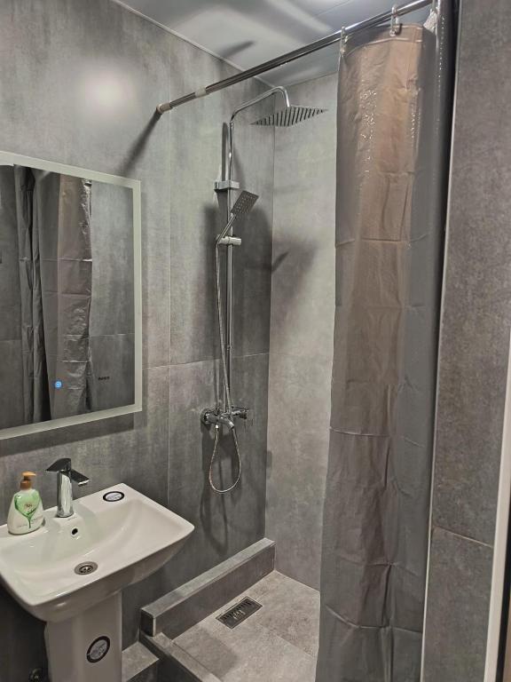 فضای داخلی Apartment in Amiryan در ایروان - تصویر ۳