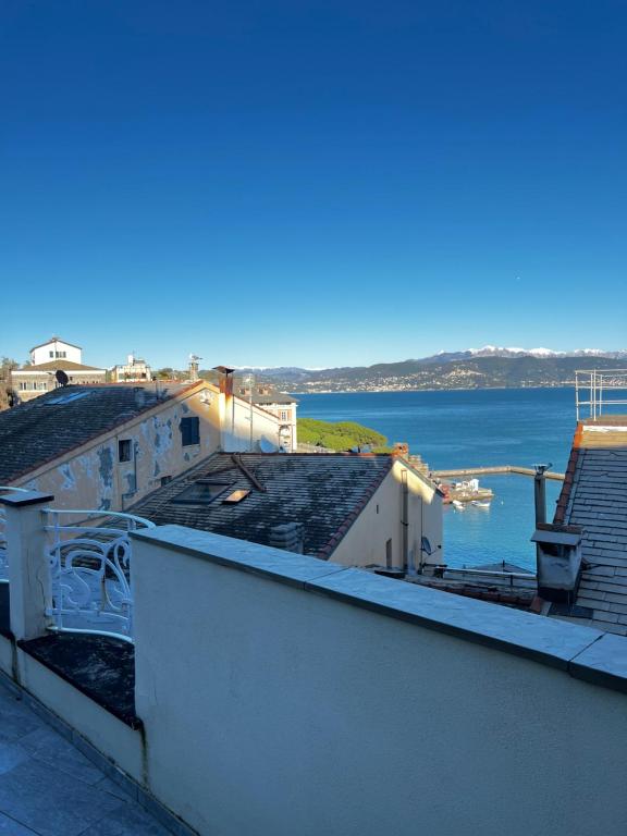 a view of the ocean from the roof of a building at La Masia in Portovenere
