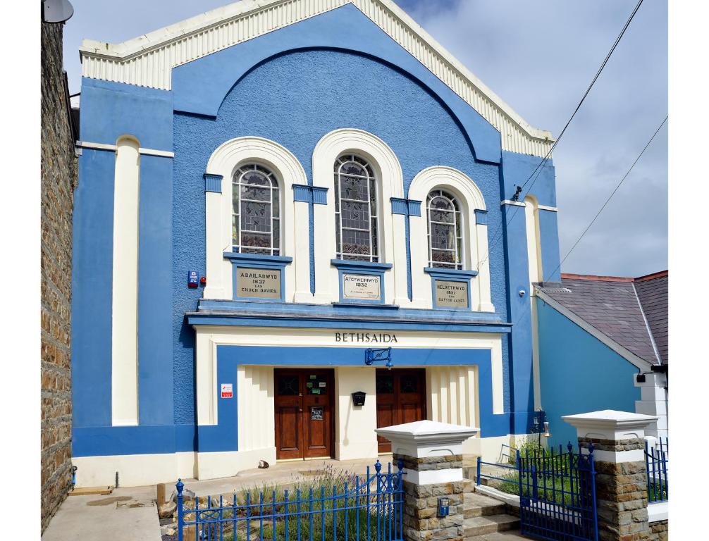 The building where the bed & breakfast is located 