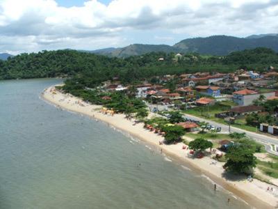  Pousada Vistamar