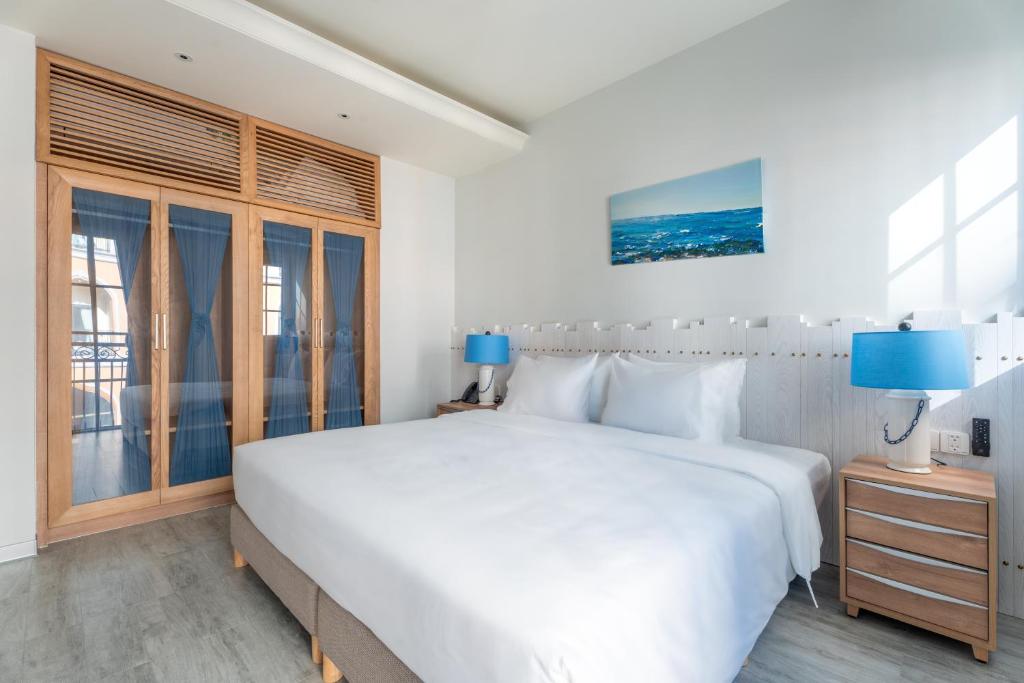 Suite Nhìn Ra Thành Phố