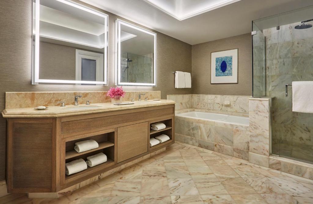 Four Seasons Resort Maui at Wailea - 