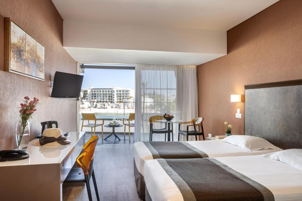 Faros Hotel Ayia Napa - 