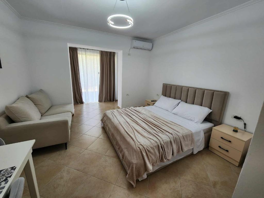 Manu Apartment