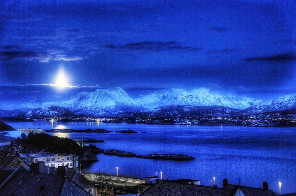 Bergvegen Guesthouse Aalesund photo