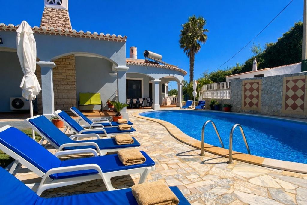 Villa João Pedro - Carvoeiro 4 bedroom villa with private pool