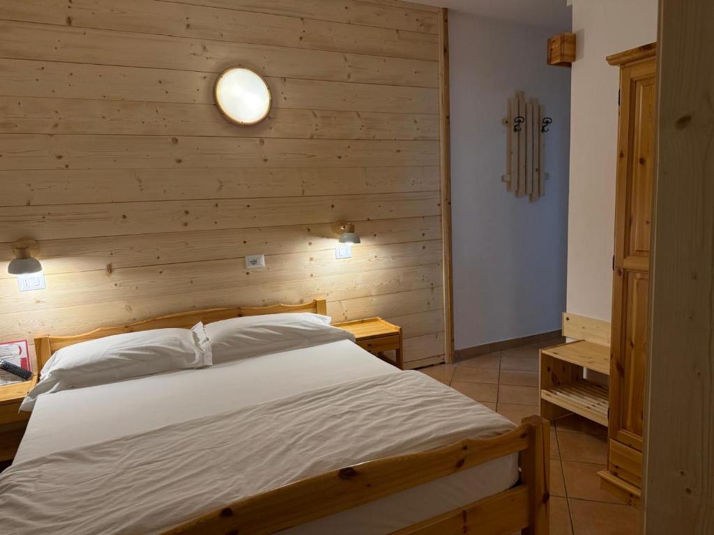 Hotel Ristorante Sassi Rossi