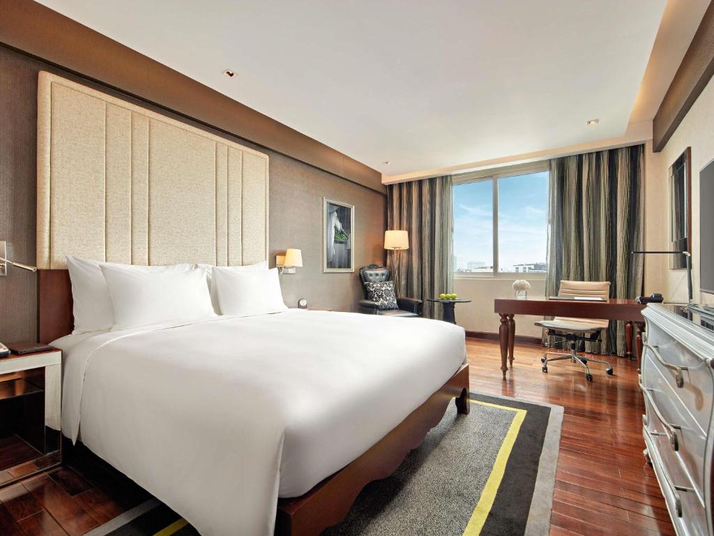 Classic King Room - Complimentary daily chocolate hour 5-6pm