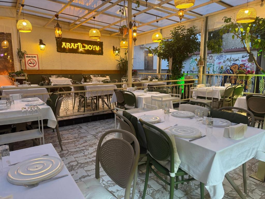 فضای داخلی Hotel Zurich Oldtown در آنتالیا - تصویر ۳