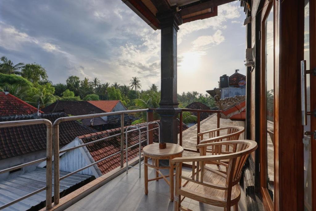 Rayes Guest House Images