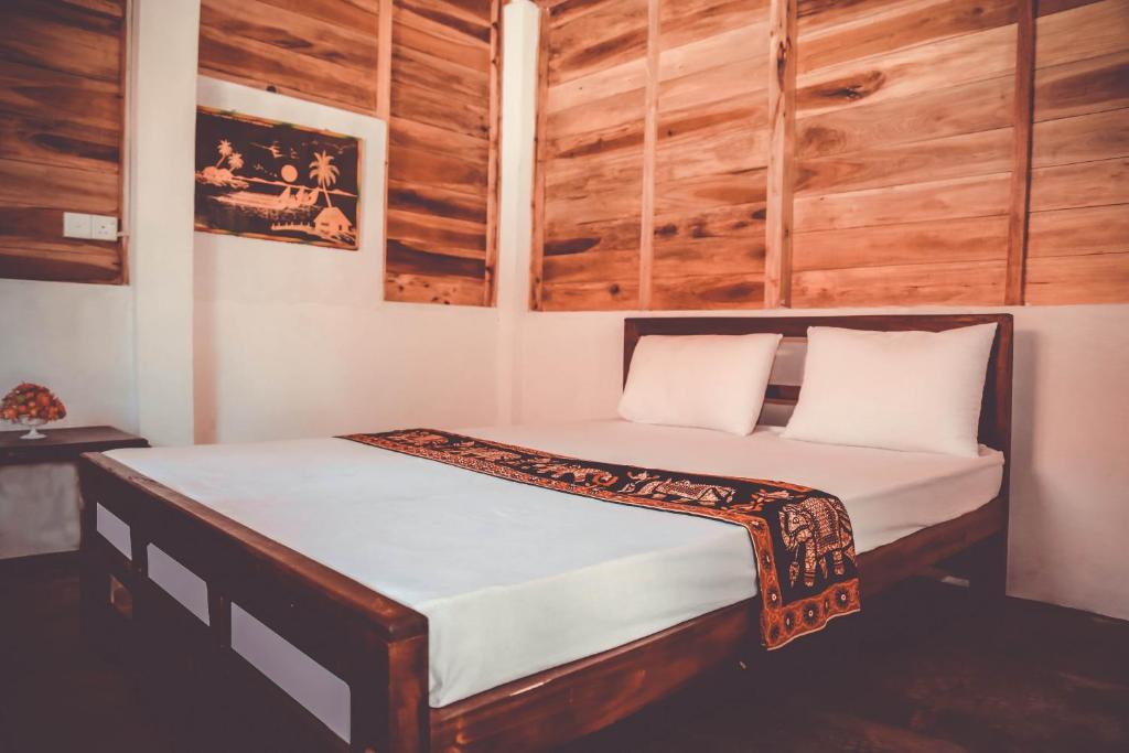 Postel nebo postele na pokoji v ubytování Ocean View Beach Resort - Kalpitiya