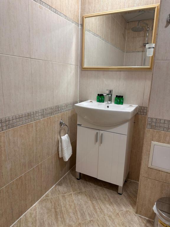 Супериорно студио