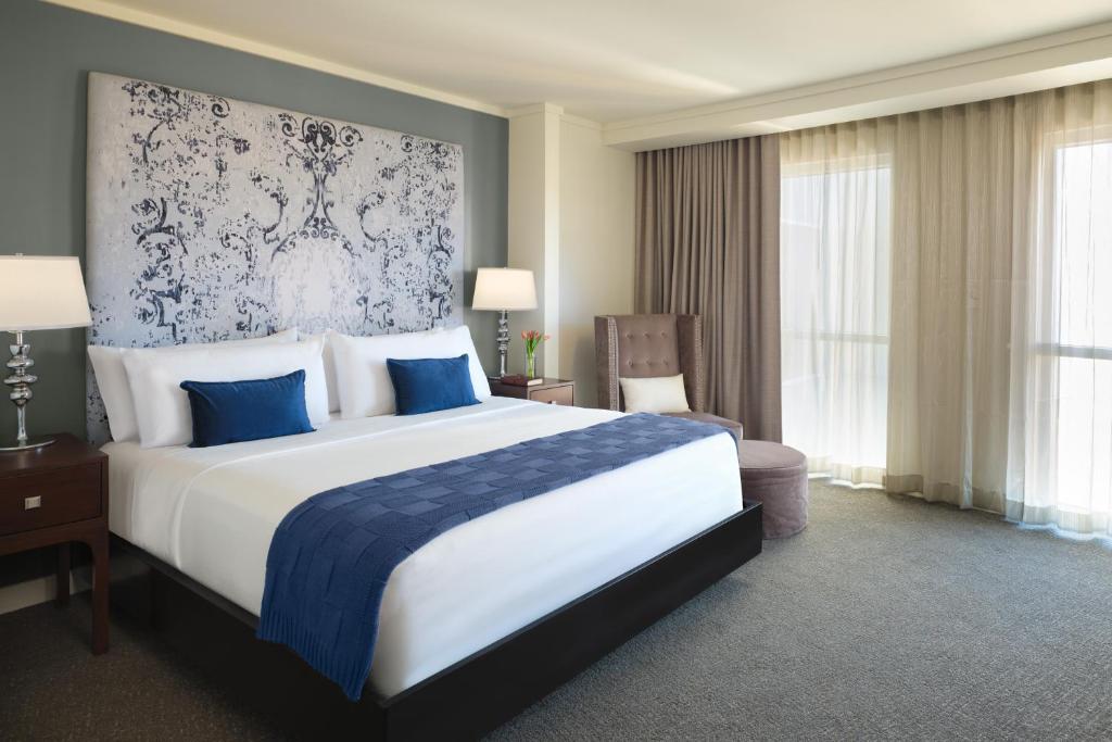 The Fontaine - 