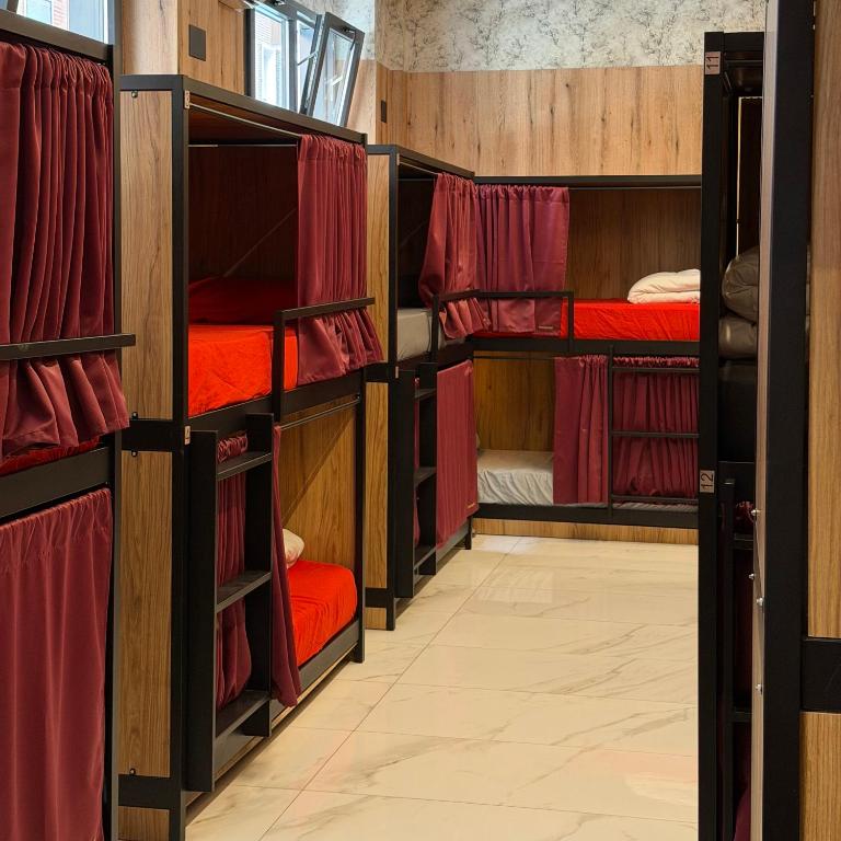 Senda Hostel Retiro - Atocha & Madrid Centro - Litera En Habitación Compartida Mixta