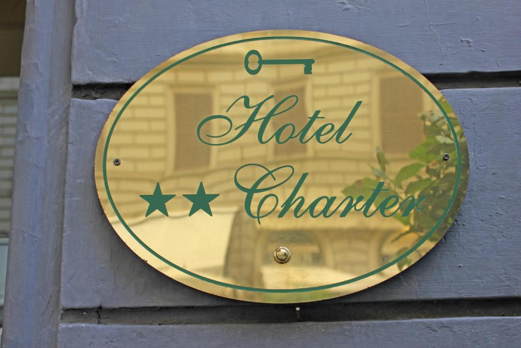 Hotel Charter - Resim 14