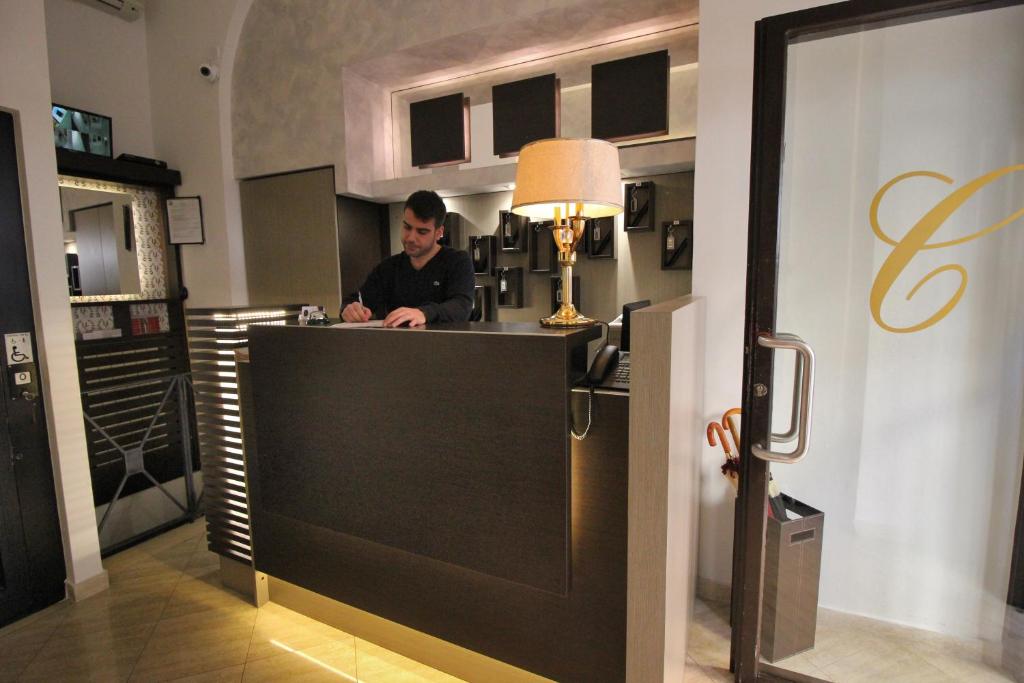 Hotel Charter - Resim 15