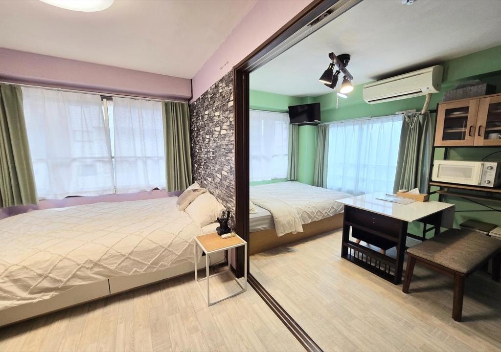501 - Tokyo Ueno, 5 Min to Uguisudani Station, Entire Apartment for 4