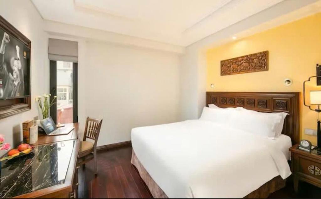 Lucien Hanoi Lakeside Hotel & Rooftop photo 4