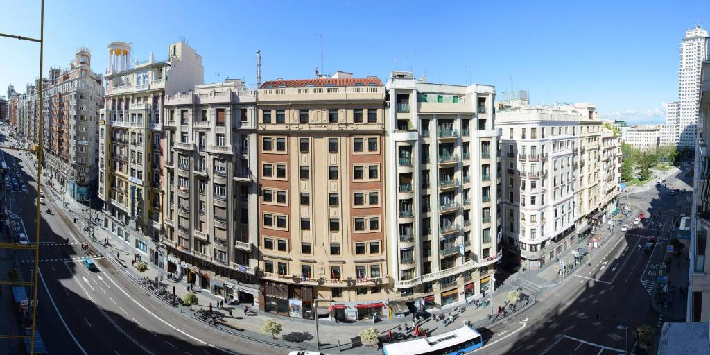 an overhead view of a building on a city street at Hotel Madrid Centro, Affiliated by Meliá in Madrid