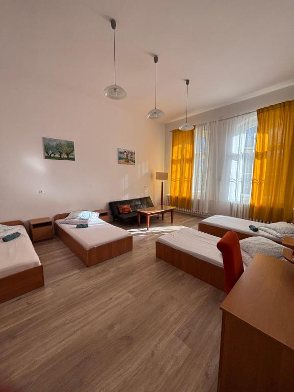 Galeona - Hotel turystyczny - Economy Vierpersoonskamer Met Gedeelde Badkamer