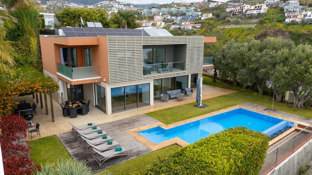 Villa Vitória - Ocean & Luxury Pool Escape by LS