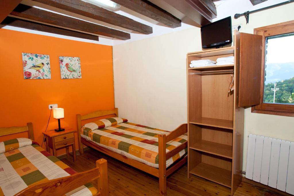 Postel nebo postele na pokoji v ubytování Allotjament Rural Ca L'Anton