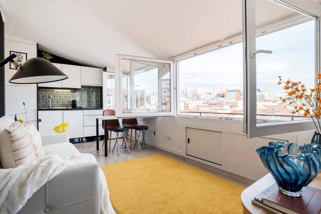 Apt con preciosas vistas Centro–Sol–Palacio Real