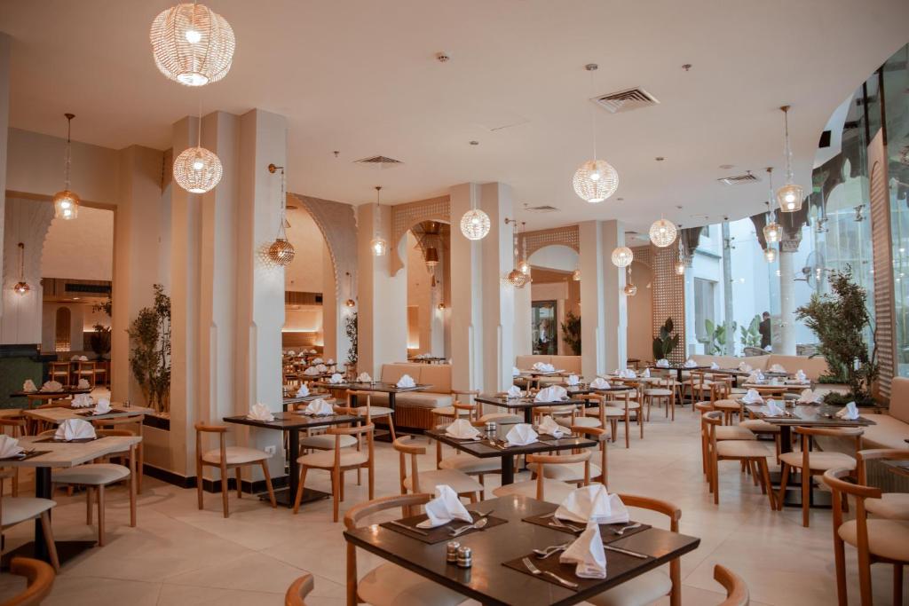 Sunny Days El Palacio  Resort & Spa