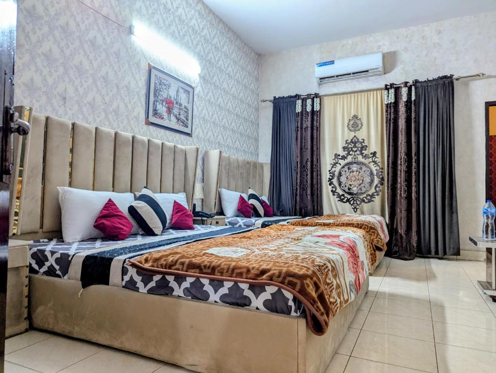 Royal Fort Executive Hotel Gulberg - 豪华双人或双床间