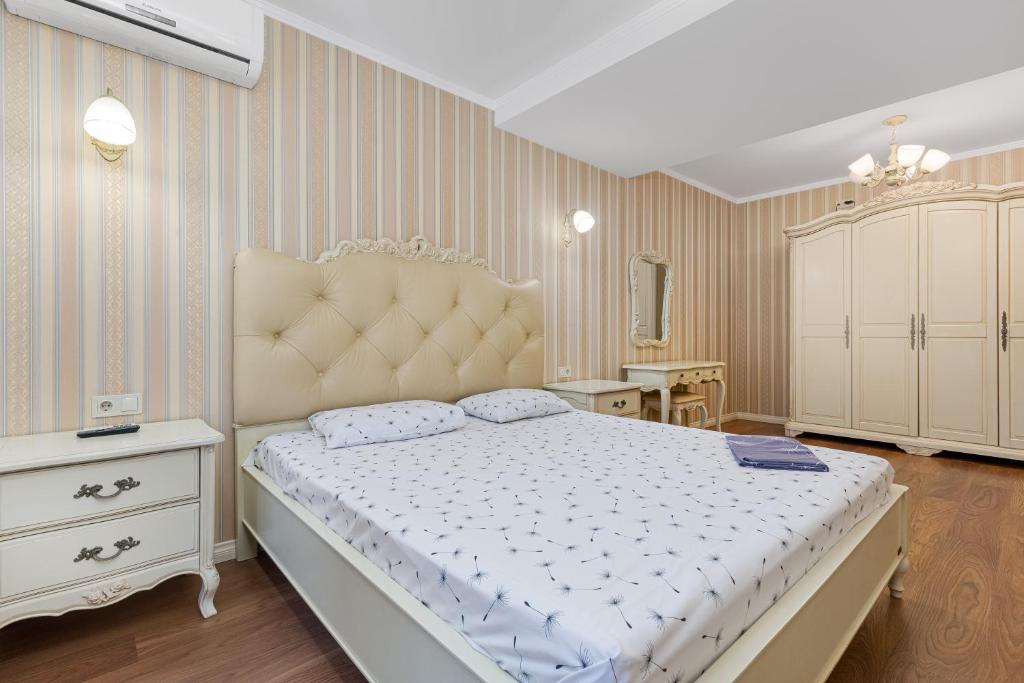 Heart of Odessa Apartment фото 7