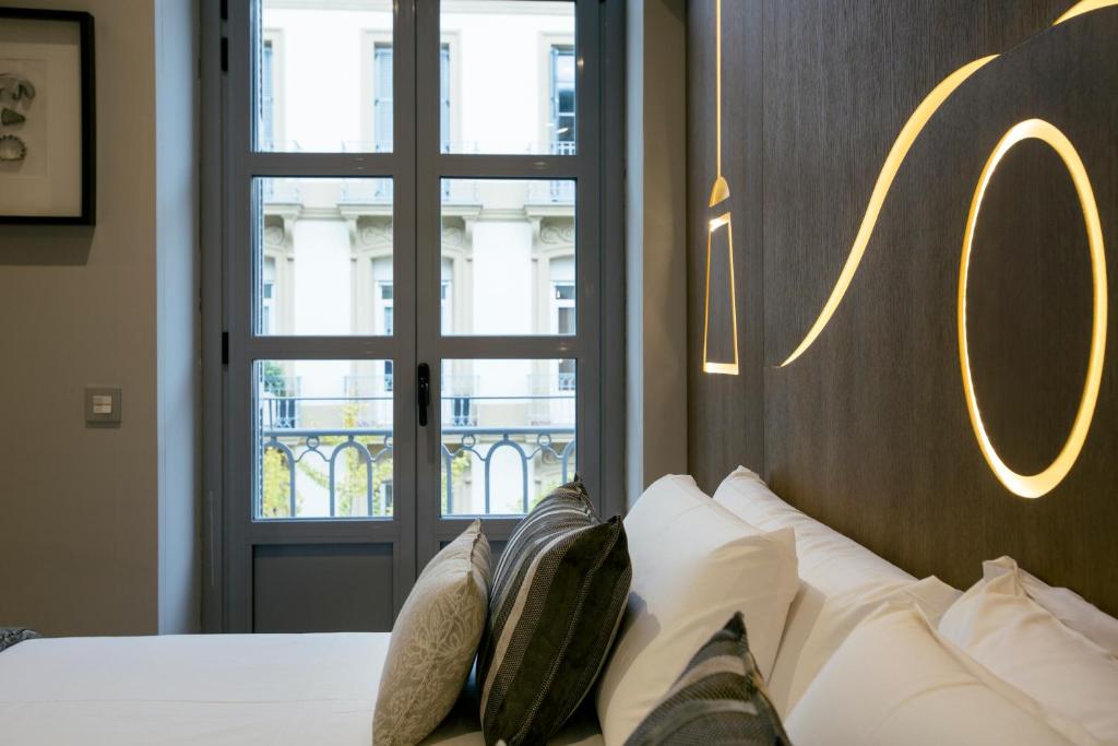 Legazpi Doce Rooms & Suites - 16