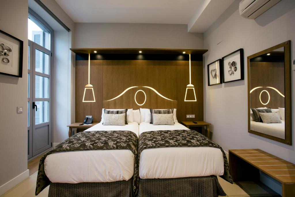 Legazpi Doce Rooms & Suites - 15